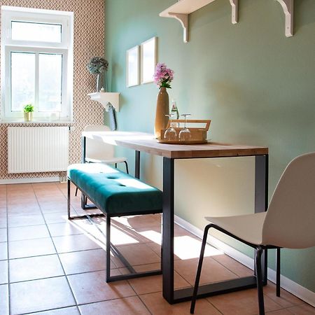 Stilvolles Apartment mit Balkon / Netflix + WIFI&zentrumsnah Chemnitz Exterior foto